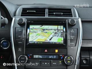 2016 TOYOTA CAMRY HYBRID - 14