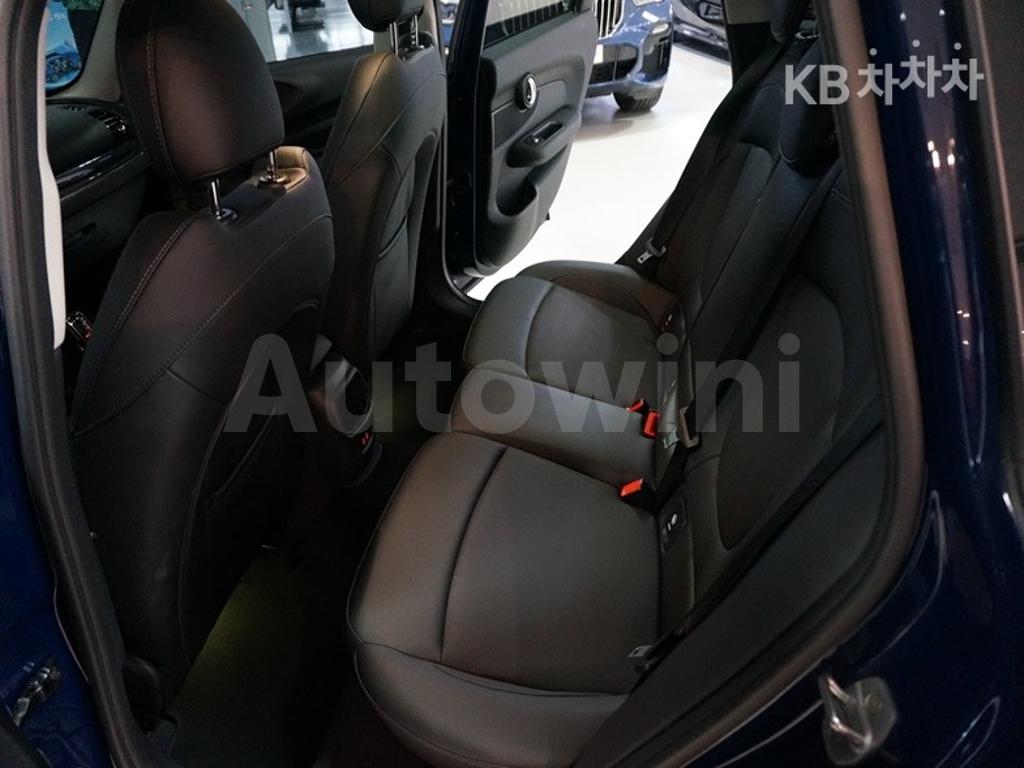 2019 MINI COOPER CLUBMAN 2.0 COOPER D HIGH TRIM - 12