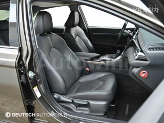 2018 TOYOTA CAMRY 2.5 HYBRID XLE - 10