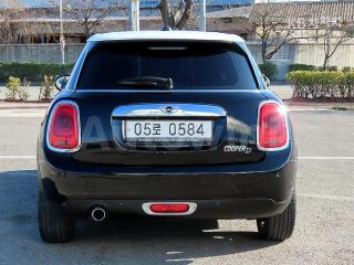 WMWXT310XG2C96102 2016 MINI COOPER 5DOORS D 1.5-2
