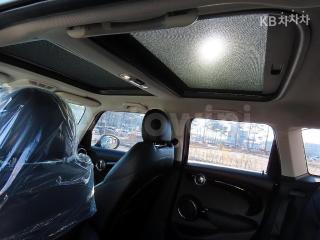 2016 MINI COOPER 5DOORS D 1.5 - 18