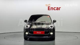 WMWXN3107G3B43553 2016 MINI COOPER 3DOORS D 1.5 미드트림-2