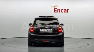 WMWXN3107G3B43553 2016 MINI COOPER 3DOORS D 1.5 미드트림-3