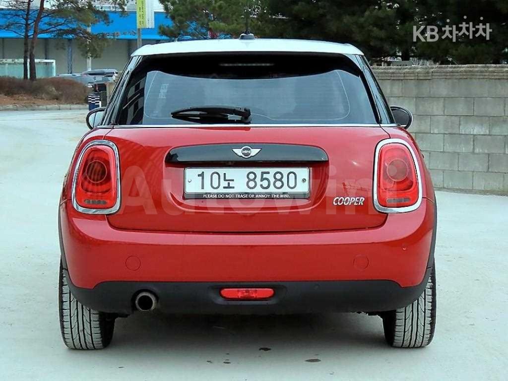 WMWXU1105J2H33478 2018 MINI COOPER 5DOORS 1.5 HIGH트림-3