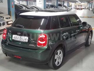 2016 MINI COOPER 5DOORS D 1.5 - 8