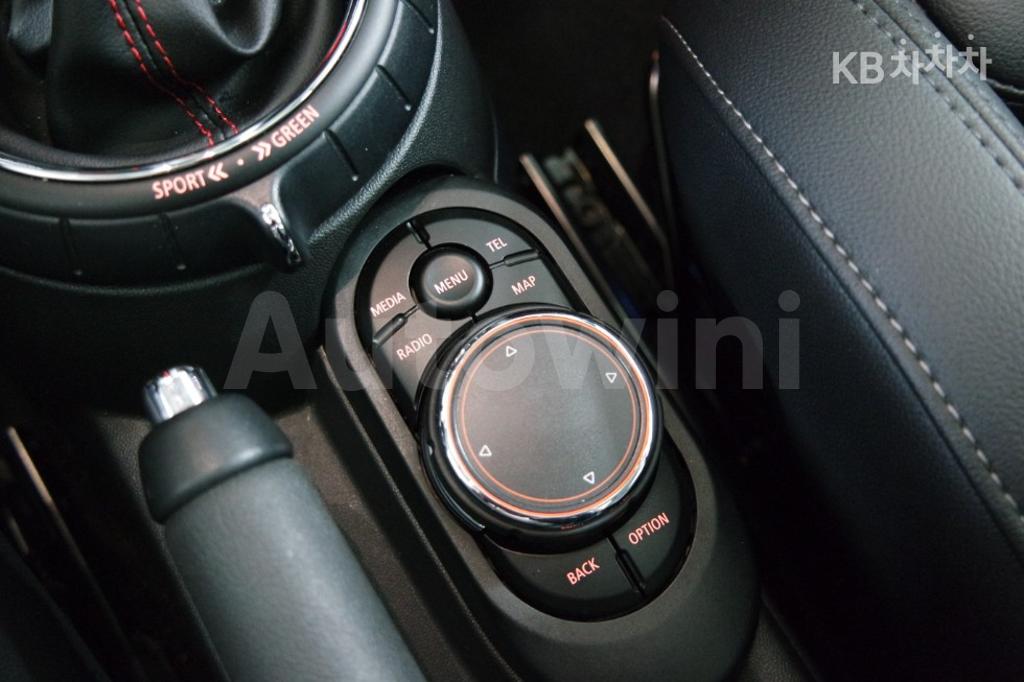 2018 MINI COOPER 5DOORS SD 2.0 - 20