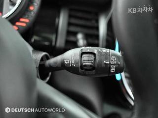 2017 MINI COOPER 5DOORS 1.5 HIGH트림 - 18