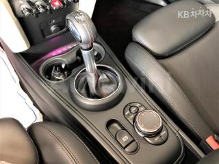 2019 MINI COOPER COUNTRYMAN 2.0 COOPER S ALL4 - 15