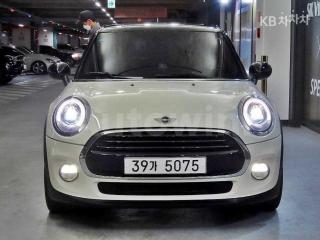 WMWXU1102J2H33471 2018 MINI COOPER 5DOORS 1.5 HIGH트림-1