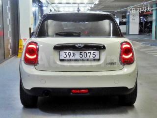 WMWXU1102J2H33471 2018 MINI COOPER 5DOORS 1.5 HIGH트림-4
