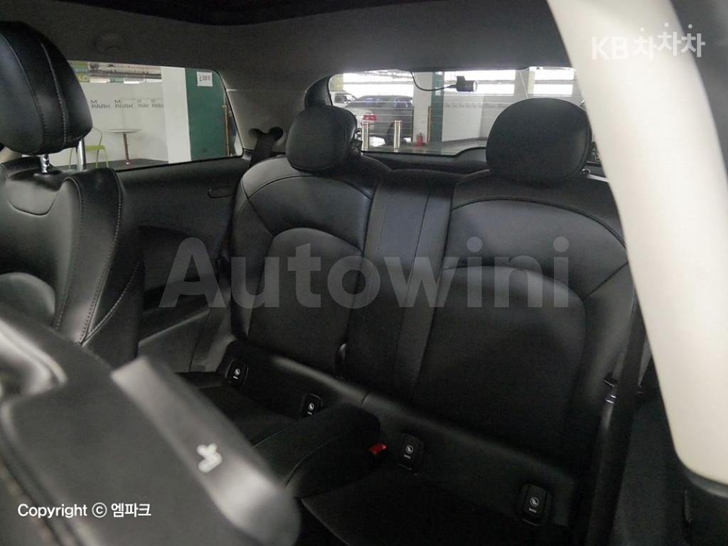 2018 MINI COOPER 3DOORS D 1.5 미드트림 - 11