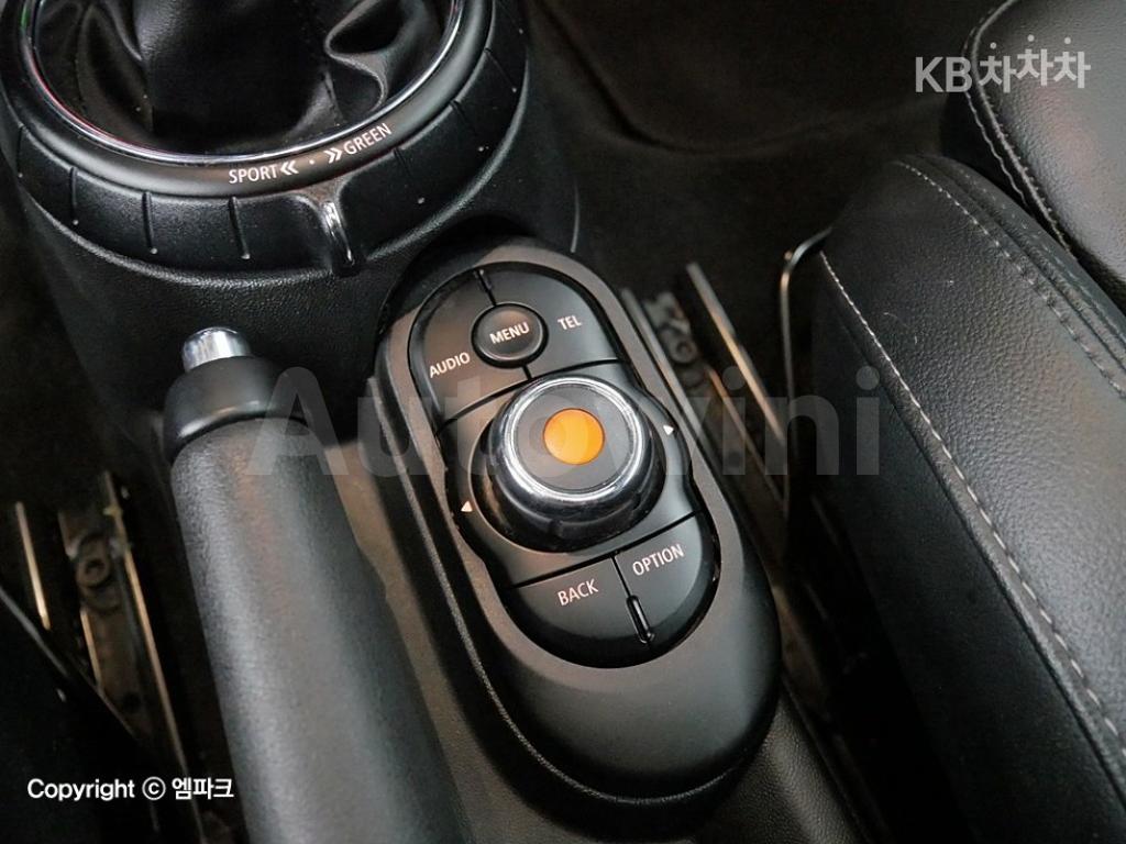 2018 MINI COOPER 3DOORS D 1.5 미드트림 - 13