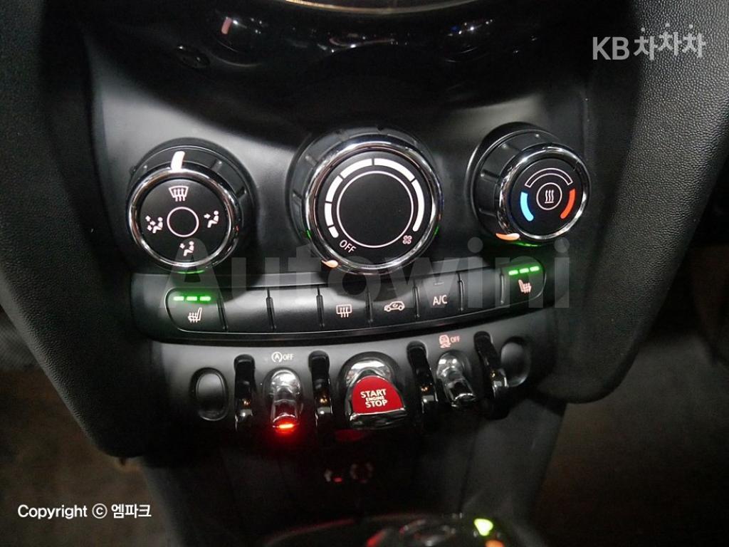 2018 MINI COOPER 3DOORS D 1.5 미드트림 - 14