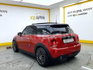 WMWXN3102G3C11922 2016 MINI COOPER 3DOORS D 1.5 미드트림-3