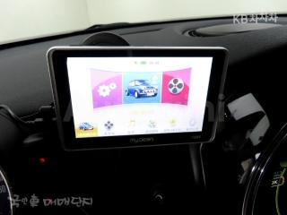 2017 MINI COOPER 5DOORS D 1.5 미드트림 - 11