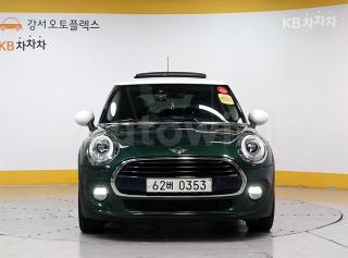 WMWXT3101G2C97011 2016 MINI COOPER 5DOORS D 1.5 미드트림-1