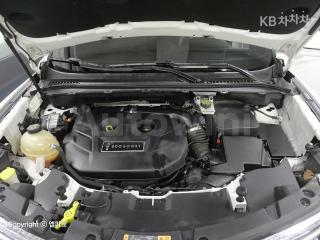 5LMCJ3D99HUL15297 2017 LINCOLN MKC 2.0 AWD 리저브(102A)-4