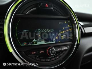 2015 MINI COOPER 5DOORS D 1.5 - 17