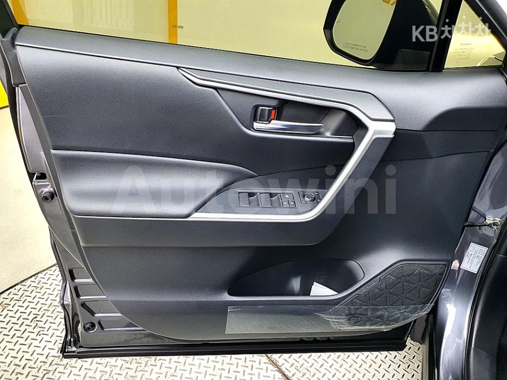 2019 TOYOTA RAV4 2.5 2WD BASIC - 8