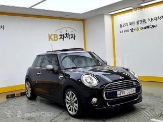 WMWXP5106H3A98709 2017 MINI COOPER 3DOORS 1.5 SEVEN EDITION-1