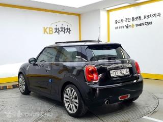 WMWXP5106H3A98709 2017 MINI COOPER 3DOORS 1.5 SEVEN EDITION-3