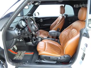 2018 MINI  CONVERTIBLE S 2.0 - 8