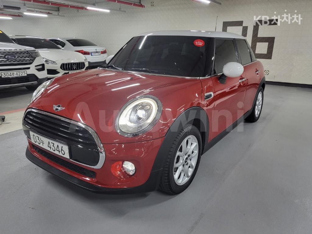 WMWXU1109J2H33581 2018 MINI COOPER 5DOORS 1.5 HIGH트림-2