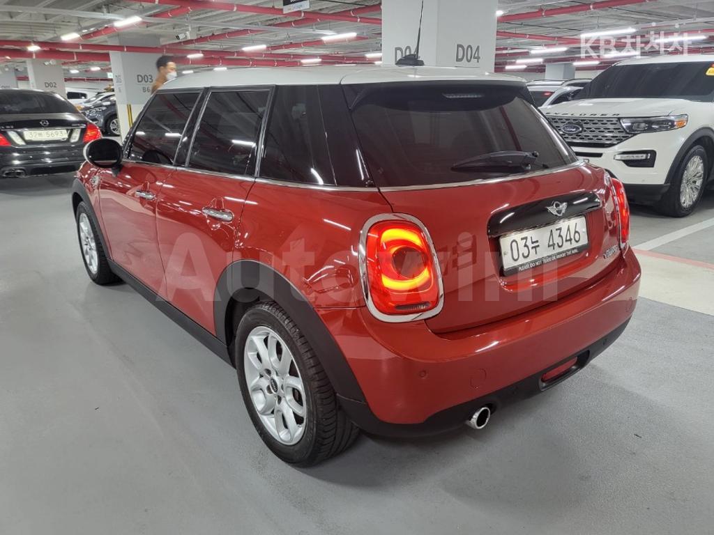 WMWXU1109J2H33581 2018 MINI COOPER 5DOORS 1.5 HIGH트림-3