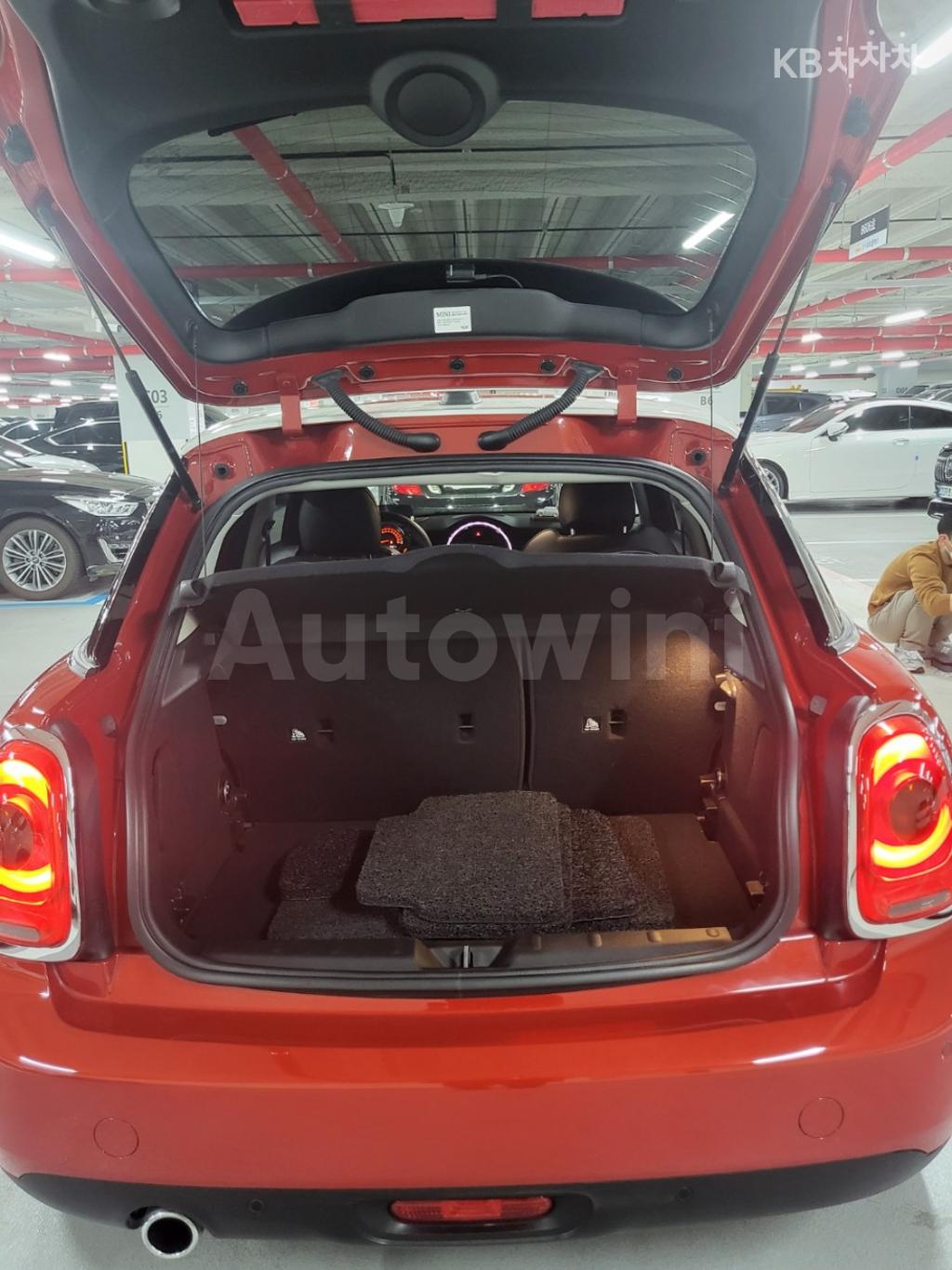 2018 MINI COOPER 5DOORS 1.5 HIGH트림 - 13