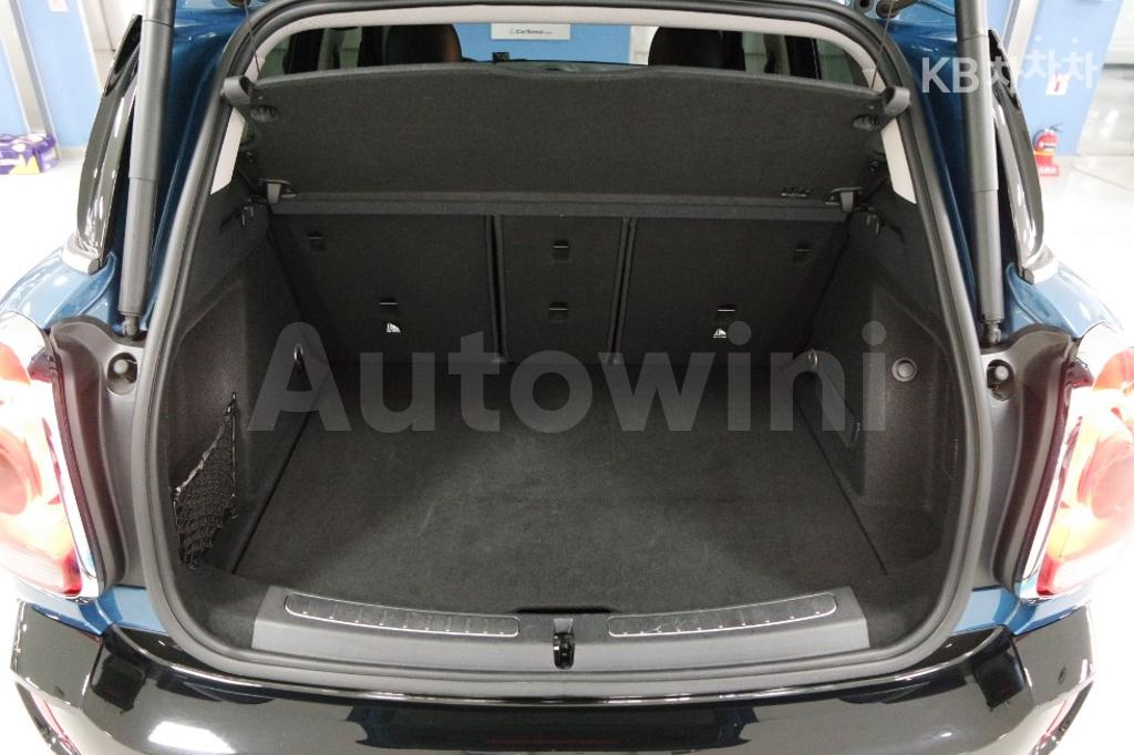 2018 MINI COOPER COUNTRYMAN 2.0 COOPER D ALL4 HIGHTRIM - 9