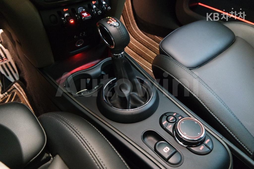 2018 MINI COOPER COUNTRYMAN 2.0 COOPER D ALL4 HIGHTRIM - 10