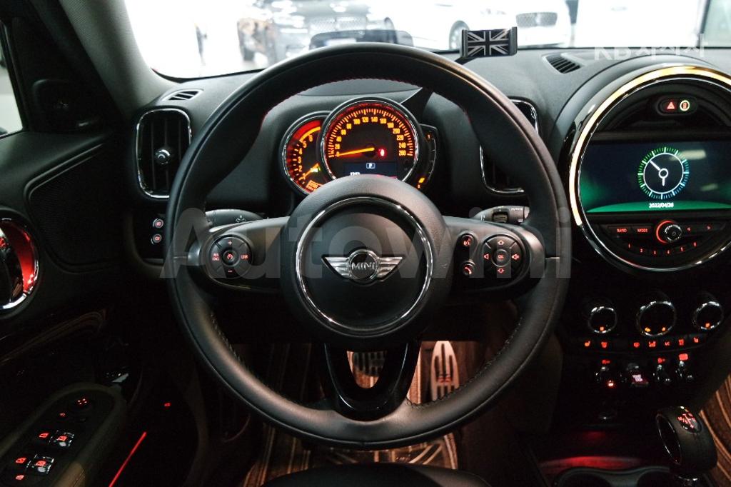 2018 MINI COOPER COUNTRYMAN 2.0 COOPER D ALL4 HIGHTRIM - 23