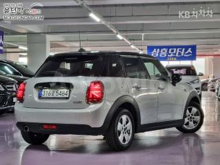WMWXV7108M2N85781 2021 MINI COOPER 5DOORS 1.5 BASIC-3