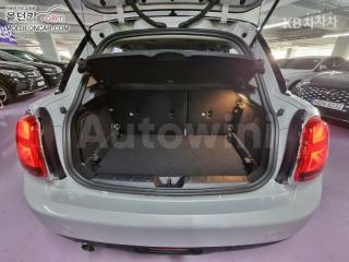 2021 MINI COOPER 5DOORS 1.5 BASIC - 16