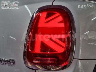 2021 MINI COOPER 5DOORS 1.5 BASIC - 17