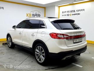 2LMPJ8LP4HBL36943 2017 LINCOLN MKX 2.7 리저브-3
