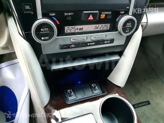 2012 TOYOTA CAMRY 2.5 XLE - 14