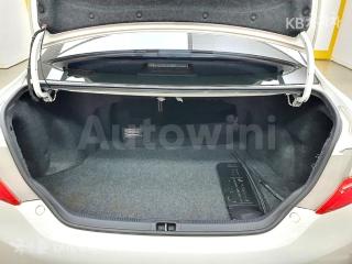 2012 TOYOTA CAMRY 2.5 XLE - 16