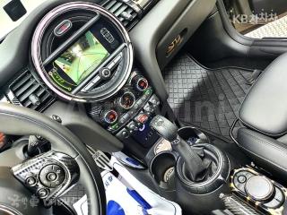 2017 MINI  CONVERTIBLE 1.5 - 12
