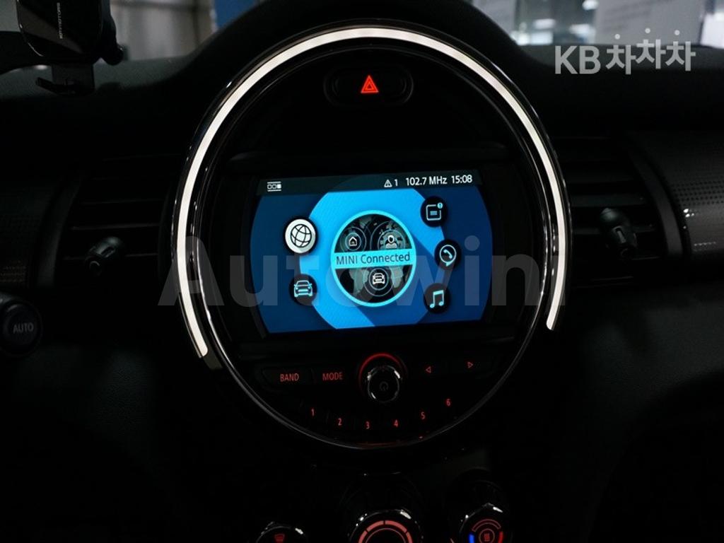 2020 MINI COOPER 5DOORS 1.5 BASIC - 18