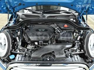 WMWXT3104F2B73264 2015 MINI COOPER 5DOORS D 1.5 미드트림-5