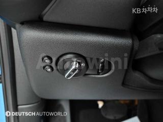 2015 MINI COOPER 5DOORS D 1.5 미드트림 - 16