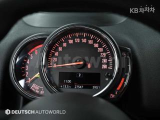 2018 MINI COOPER COUNTRYMAN D ALL4 2.0 HIGH TRIM - 8