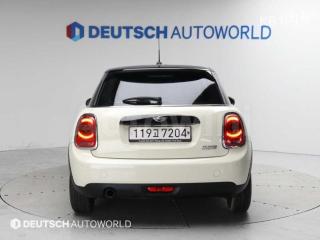 WMWXU1100J2H33467 2018 MINI COOPER 5DOORS 1.5 BASIC-3