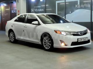 2014 TOYOTA CAMRY 2.5 XLE - 1