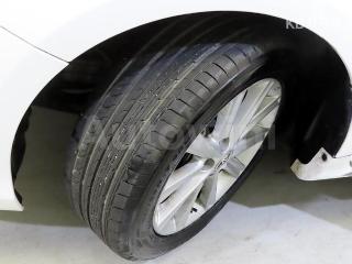 2014 TOYOTA CAMRY 2.5 XLE - 20
