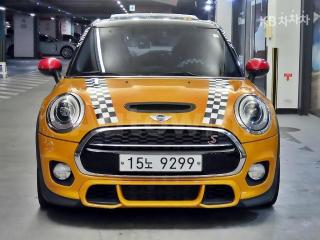 WMWXU3101FT892749 2015 MINI COOPER 5DOORS S 1.6-1