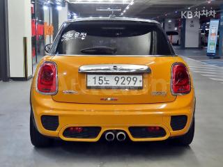 WMWXU3101FT892749 2015 MINI COOPER 5DOORS S 1.6-4