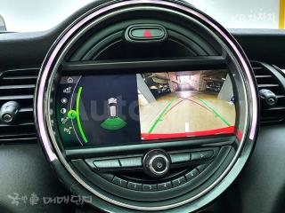 2020 MINI COOPER 3DOORS 1.5 HIGH트림 - 13