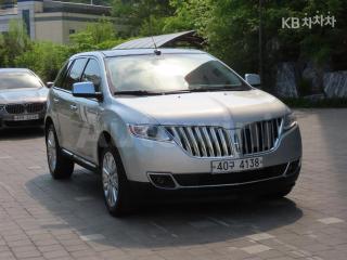 2LMDJ8JK7DBL13323 2013 LINCOLN MKX 3.7 AWD-1
